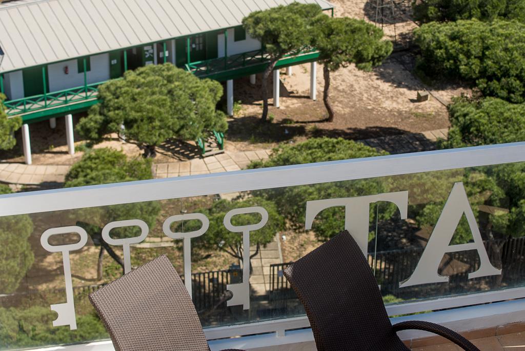 Apartamentos Costa Luz Пунта-Умбрия Экстерьер фото